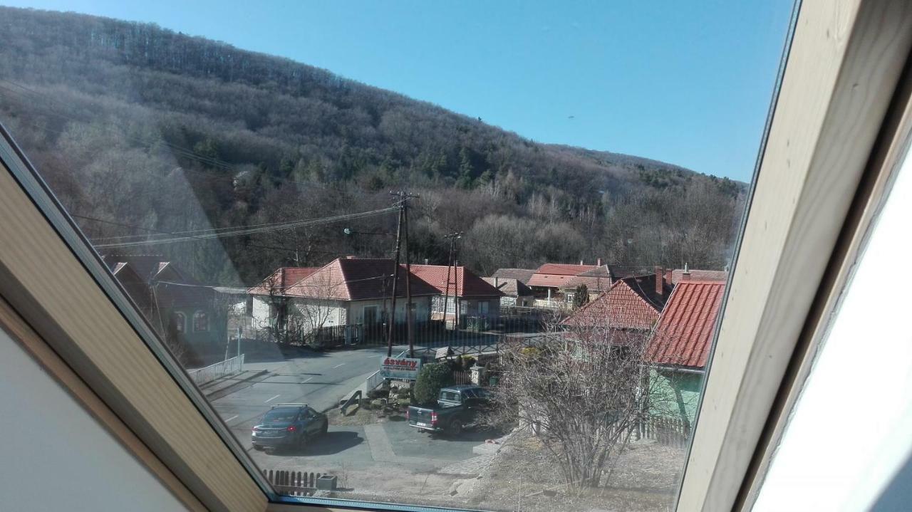 Zempleni Pitvaros Piheno Telkibanya Luaran gambar